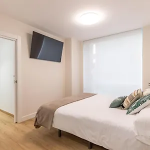 https://nuevo-y-luminoso-en-plaza-moyua.bilbaohotelsspain.com
